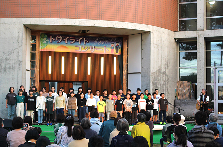 扇田小学校　トワイライトコンサート