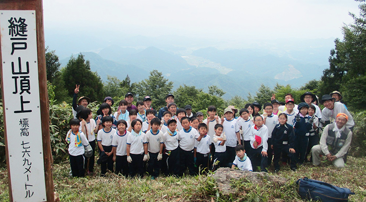 矢立小学校　全校登山